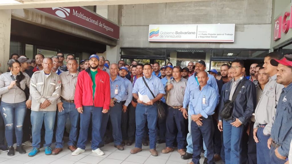 En Planta Casima pretenden obligarlos a trabajar sin alimentarlos, dijo estar ante una situación peor que la época de la esclavitud antigua; muchos de sus compañeros sienten una profunda vergüenza cuando ven que expulsan a sus hijos de los colegios privados porque no tienen cómo pagar las mensualidades, asimismo sienten tristeza al ver que sus familias en los hogares les ruegan por un plato de comida.